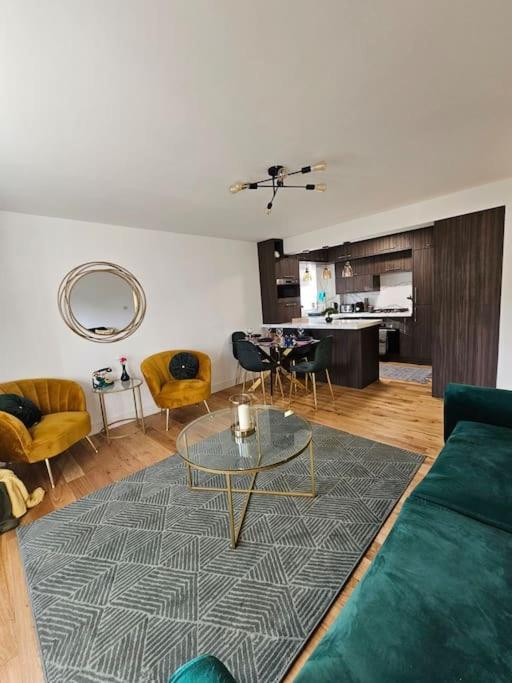 Comfortable Two Bedroom Flat Hove Exterior foto